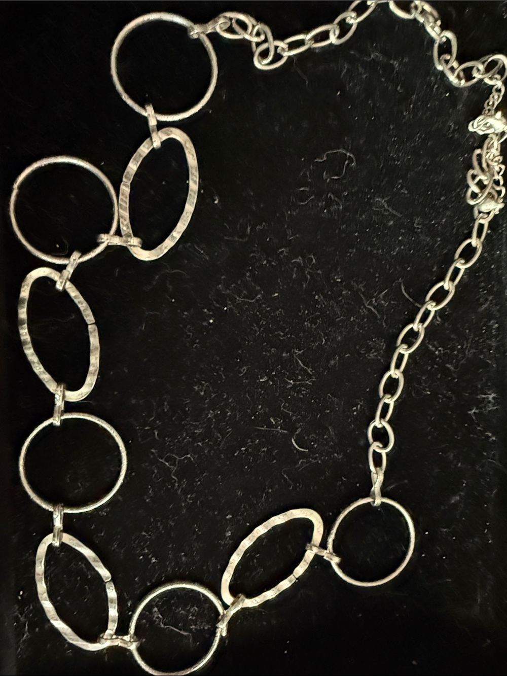 Hammered Silver Link Necklace - Modern Open Circle Design